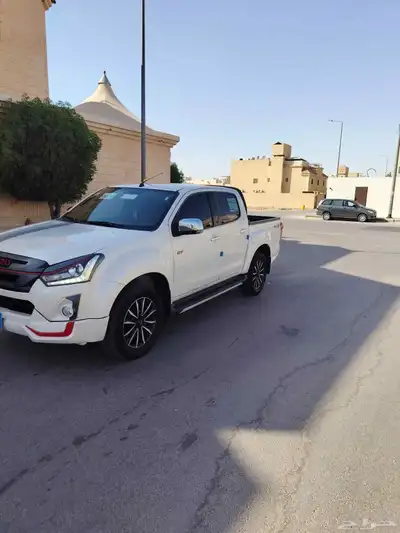 للبيع ايسوزو ديماكس موديل 2020 1
