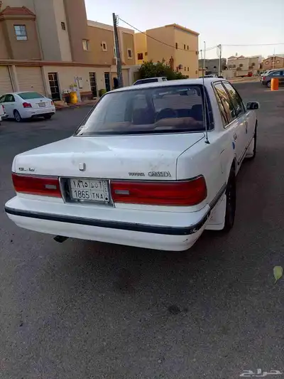 كرسيدا 1993 قير اتماتيك 9