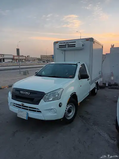 سيارات للايجار الشهري مشاوير تجميد وتبريد في الرياض 0