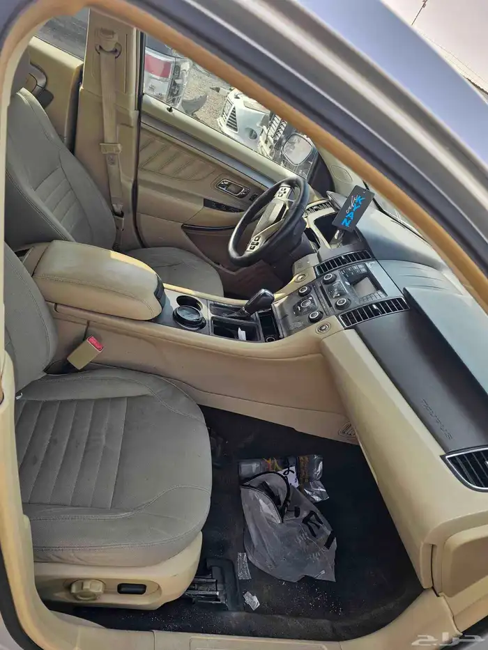 تشليح قطع غيار فورد تورس مديل 2014 6