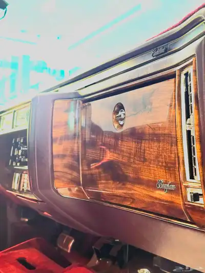 كاديلاك فليتوود 1987 مخزن 11