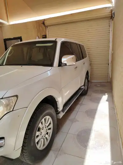 متسبوبيشي بيجيرو مديل 2015 0