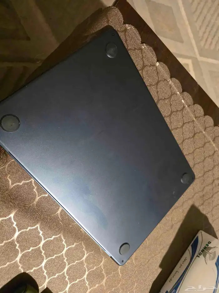 لاب توب اي ماك m2 0