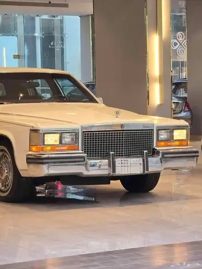 كاديلاك فليتوود 1987 مخزن 2