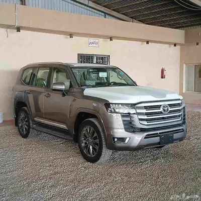 تويوتا GXR 2024 ديزل L3 عبداللطيف جميل بطاقه جمركية 2