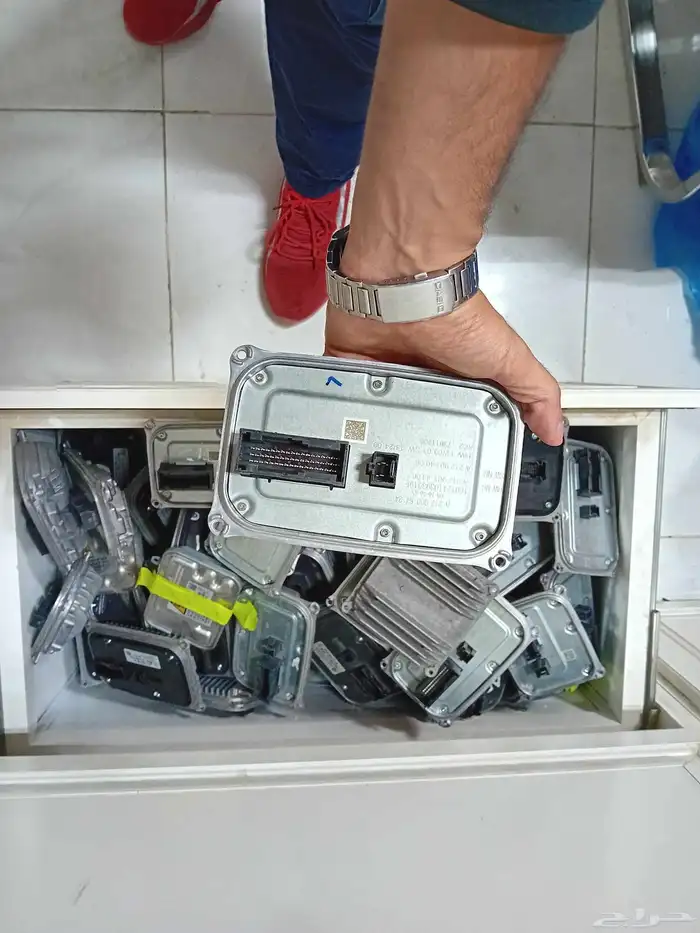 قطع غيار مرسيدس 1