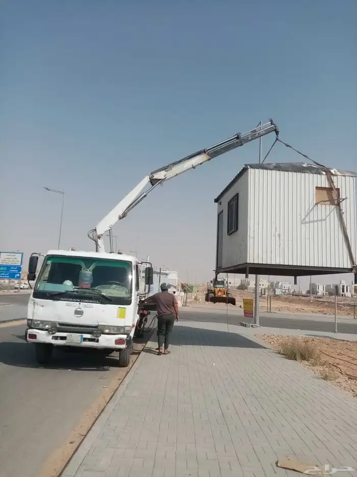 سطحه ونش الرياض نقل غرف جاهزه وموطير وخزنات وجميع الغرض 3