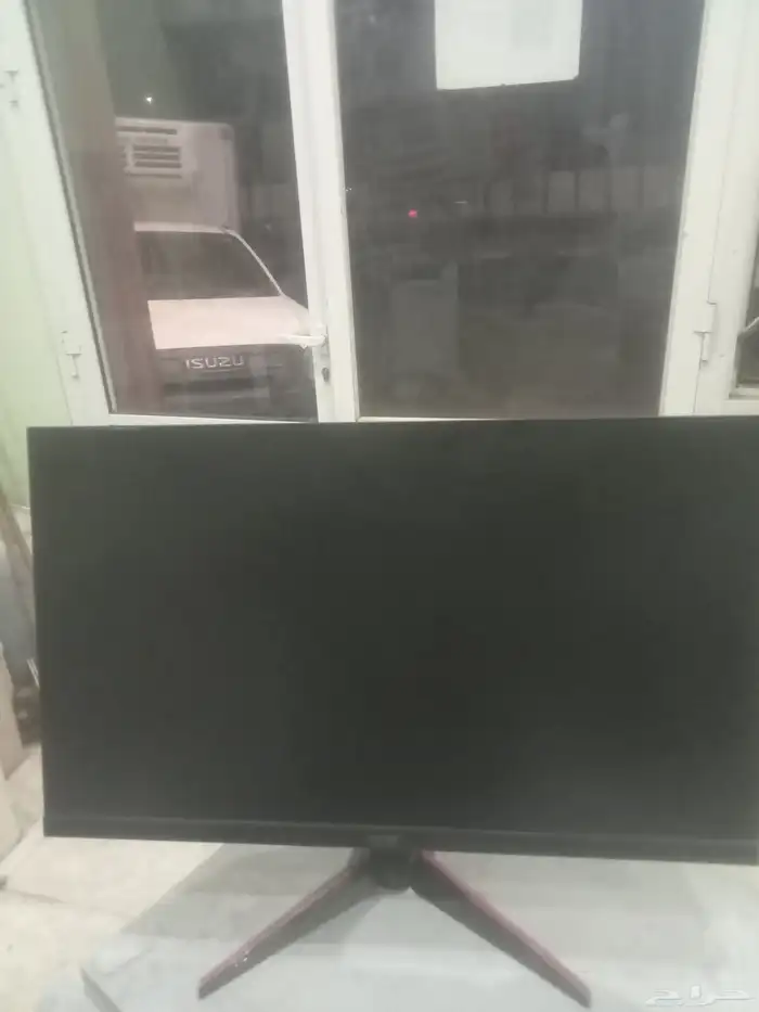انا تيبغا للبيع شاشة محاسب سة و ثلاجة 9