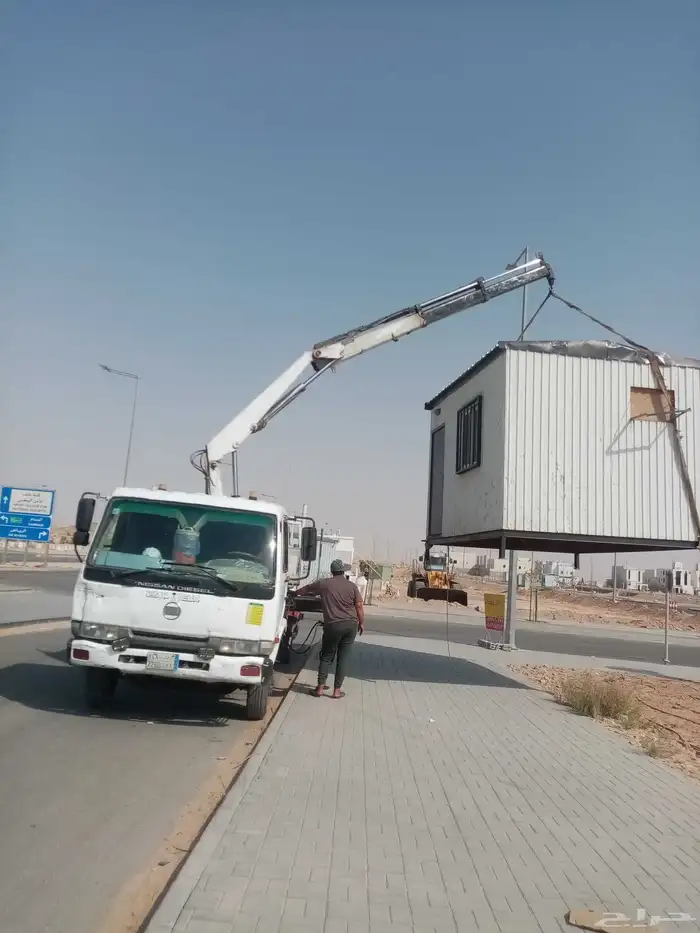 سطحه ونش الرياض نقل غرف جاهزه وموطير وخزنات وجميع الغرض 0