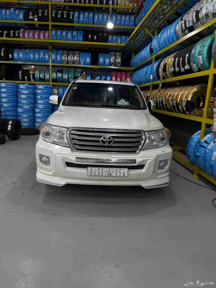 جيب لاند كروزر فئه VXR موديل 2009 معدله 2014 بدي وجير وكاله 2