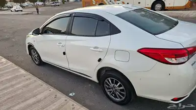 سياره يارس بودي بلد 5