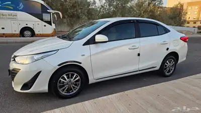 سياره يارس بودي بلد 0