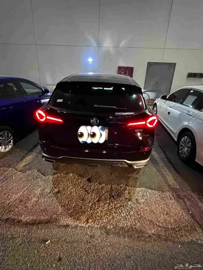 للتنازل ام جي 1 SUV 2024 اسود ملكي نص فل 9