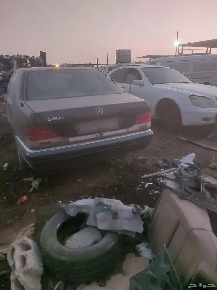 مرسديس شبح حجم 600تشليح قطع غيار 1