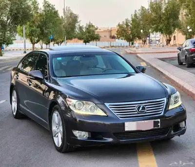 لكزس LS460L قمة النظافه 2010 8