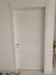نجار ابواب وديكور وصيانة 1