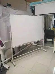 سبورات وطاولات 2