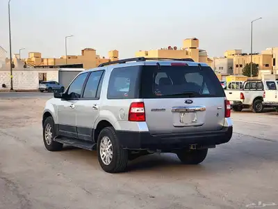 فورد اكسبديشن دبل 2012 بحالة ممتازة 5