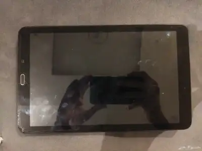 جهاز Samsung Galaxy Tab E 9.6 1