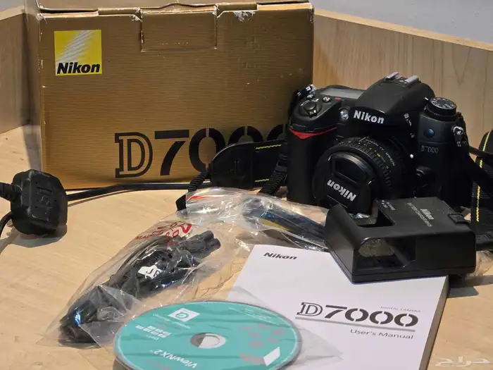 كاميرا نيكون NIKON D7000 0