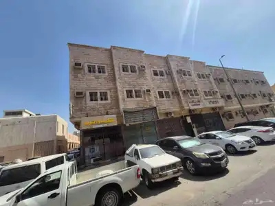 للبيع عمارة تجارية حي البادية دخل 156 الف 3