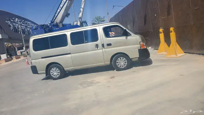 باص توصيل عمال في الرياض وضواحيها 0
