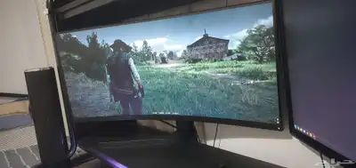 شاشة قيمنق 4