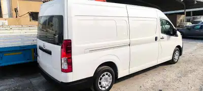 Toyota hiace cargo van diesel 2025 2