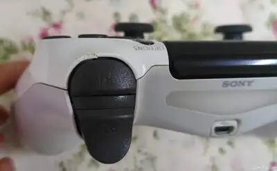 يد سوني 5
