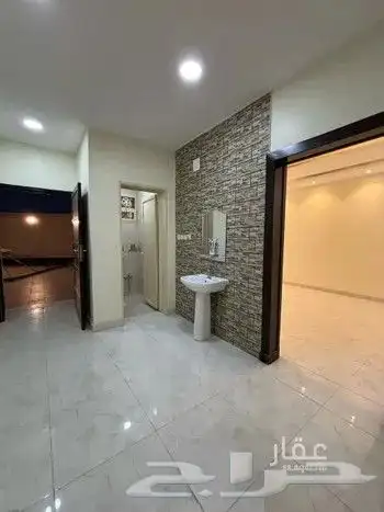 دوبلكس شبه جديد 18