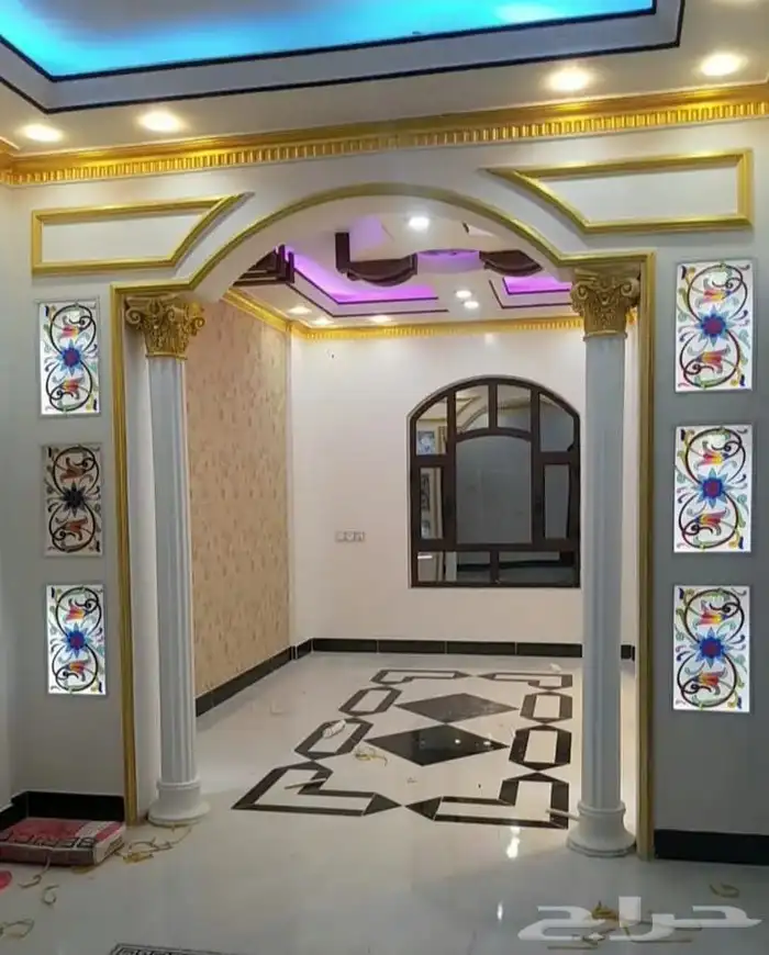 رسام وخطاط ومصمم ديكروات ومعلم دهانات 2