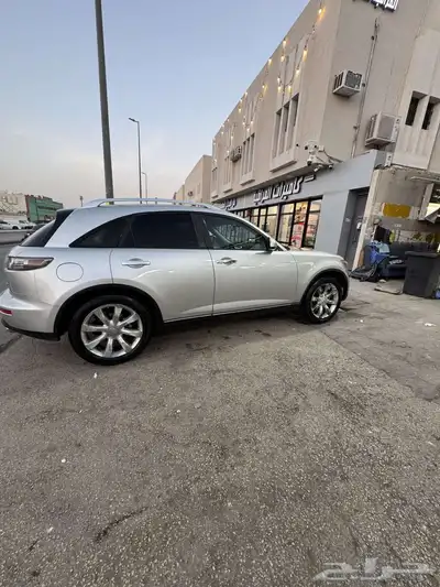 للبيع انفنتي موديل 2006 fx350 فل كامل 4