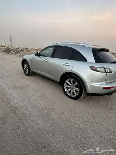 للبيع انفنتي موديل 2006 fx350 فل كامل 3
