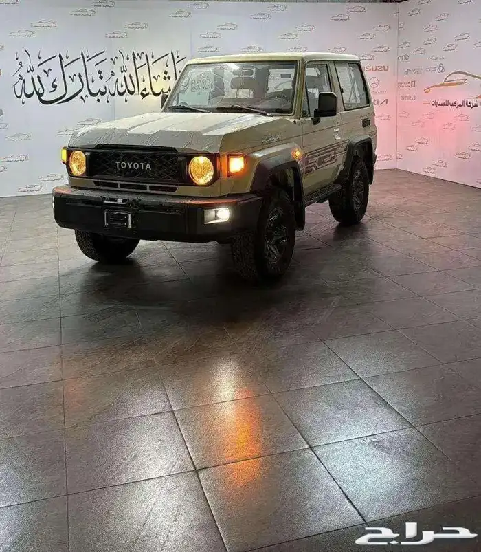 تويوتا جيب ربع رفرف 1