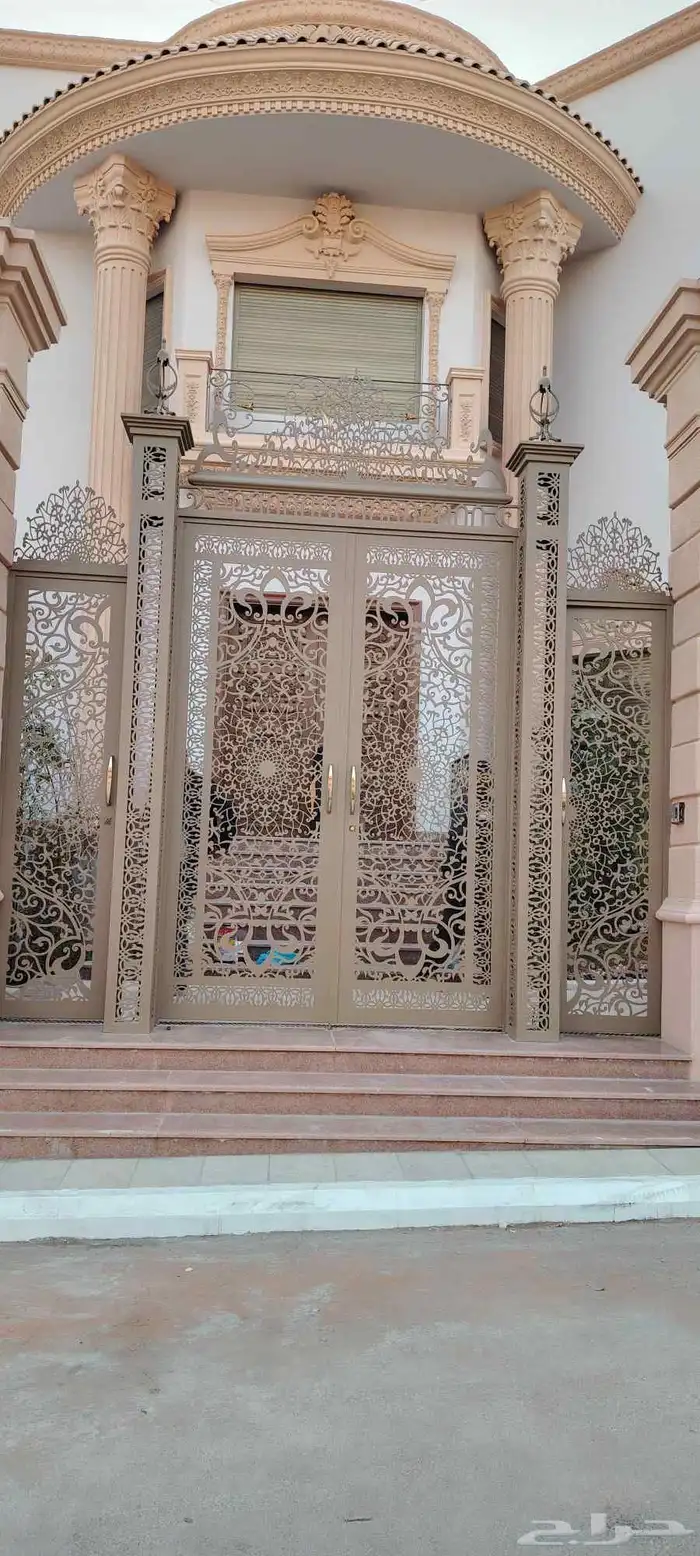 دهانات وديكورات ابواب حديد ابواب خشب بي اكل الاسعار 0