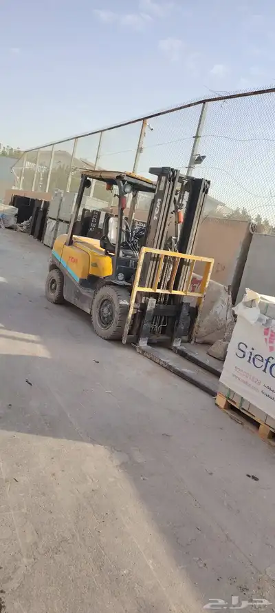 رافعات شوكيه وكرينات للايجار 0