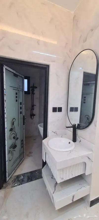 شقة ممتازة وفاخرة للبيع بالجبيل العزيزية 7