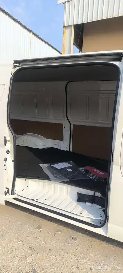 Toyota hiace cargo van diesel 2025 6