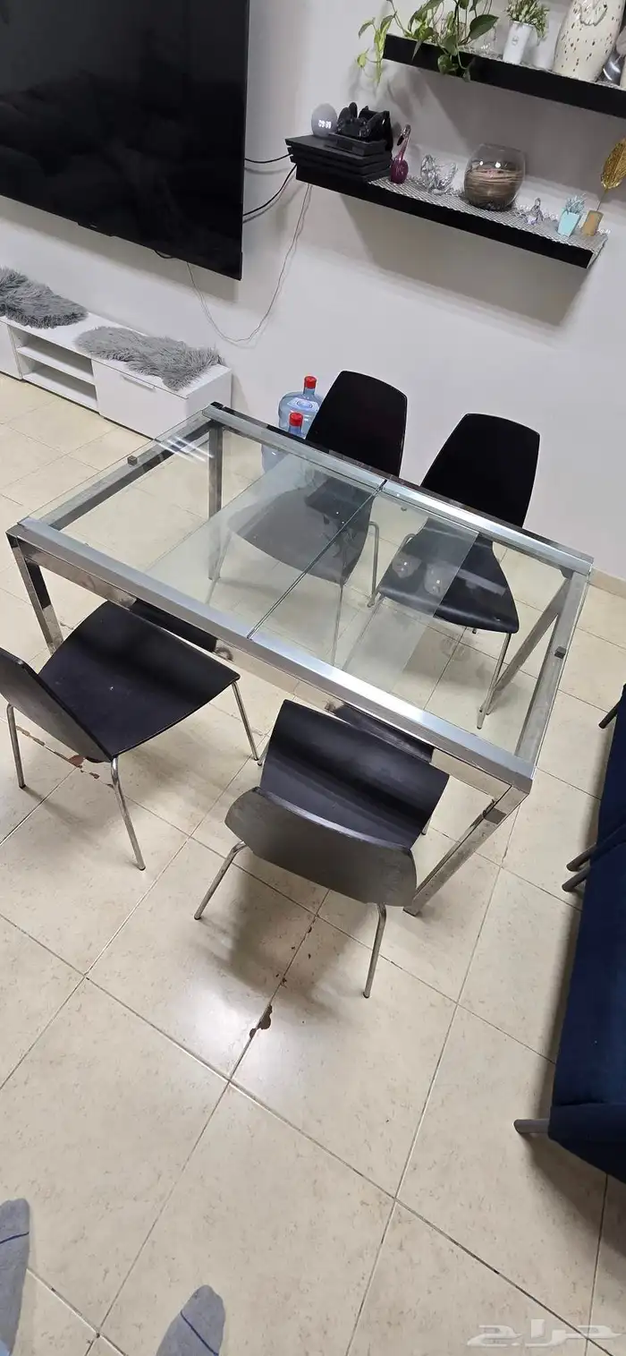 كنب و طاولة طعام وفلتر هواء للبيع 2