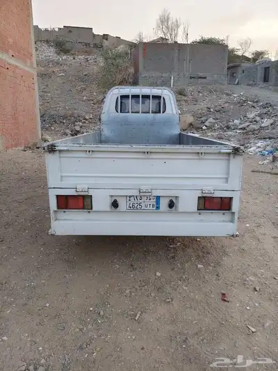 كيا 2023دينا 4