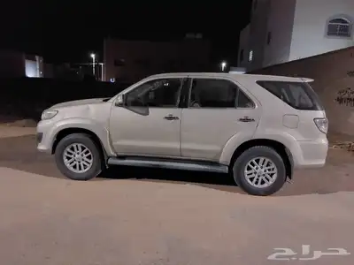 فورشينر ذهبي بدون دبل بدي وكاله (فحص منتهي.. استماره جديده) 3
