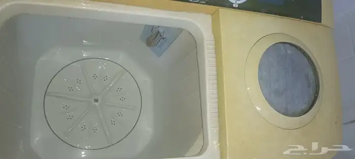 للبيع المستعجل كنب و مجلس و غسالة 5