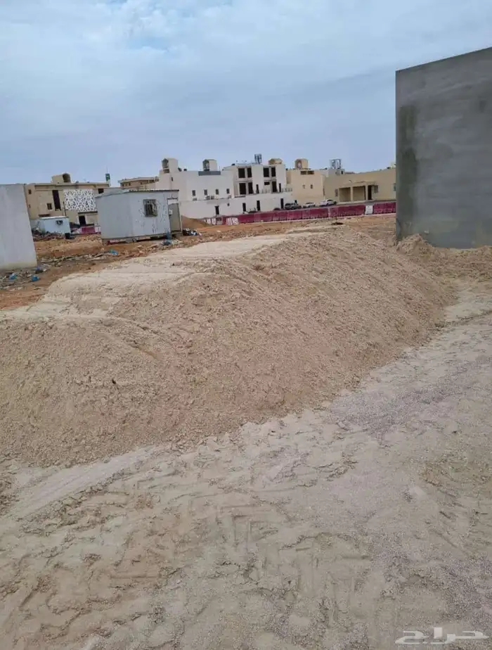 رمل احمر رمل بناء رمل لياسه بحص زيرو دفان 7