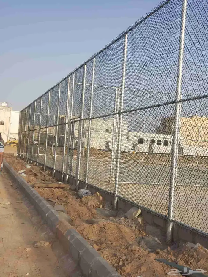 نعمل في توريد وتركيب جميع انواع الشبوك 8