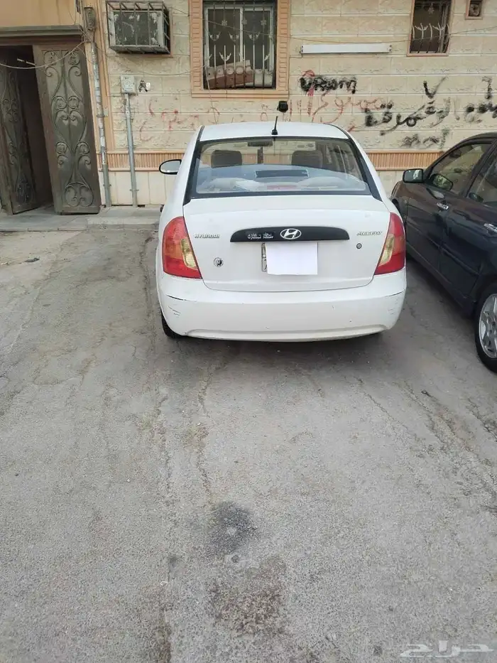 هونداي اكسنت موديل 2010 4