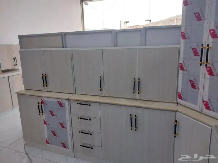 مطبخ للبيع مقاس 6متر حرف ال 1
