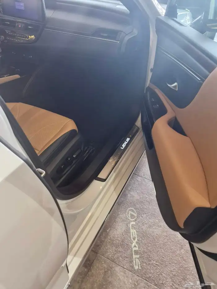 لكزس ES 350 cc 36