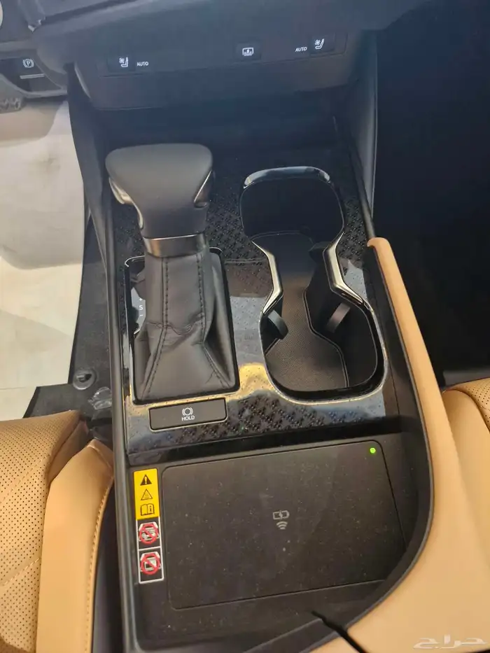 لكزس ES 350 cc 23