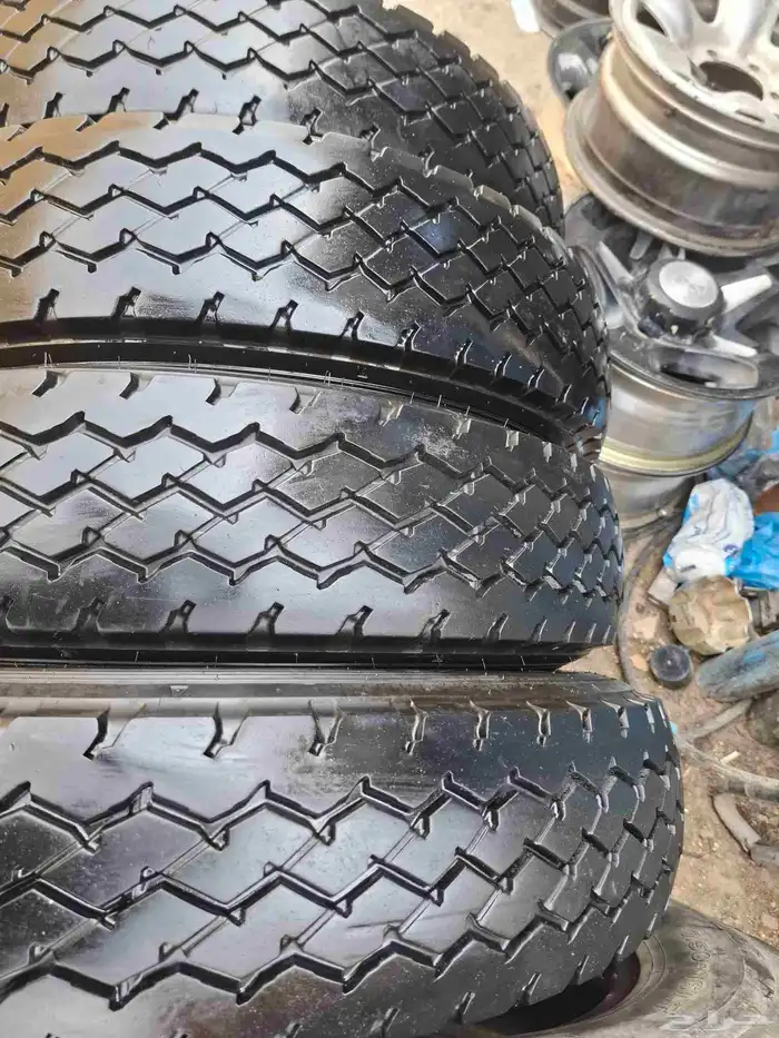 كفرات دنلوب وكاله شاص مقاس 225 95 16 3