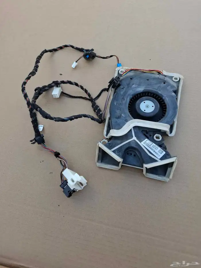 قطع مرسيدس E 9